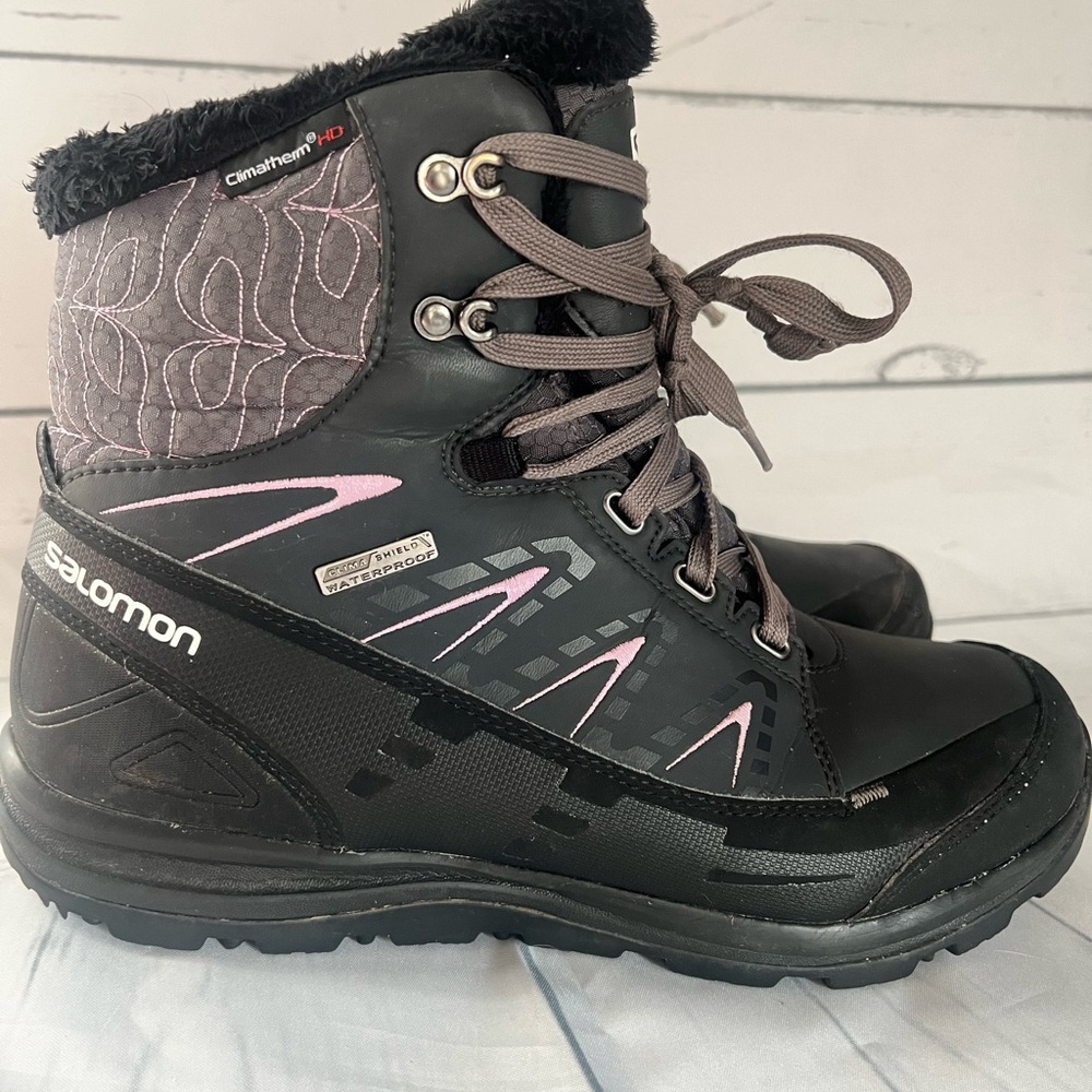 Salomon Women's Black and Pink Winter Boots